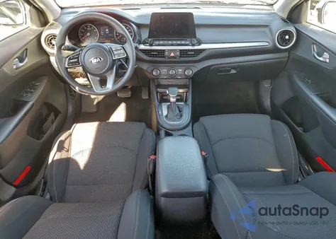 2021 Kia Forte Fe z USA, uszkodzony, nr VIN 3KPF24AD0ME396540